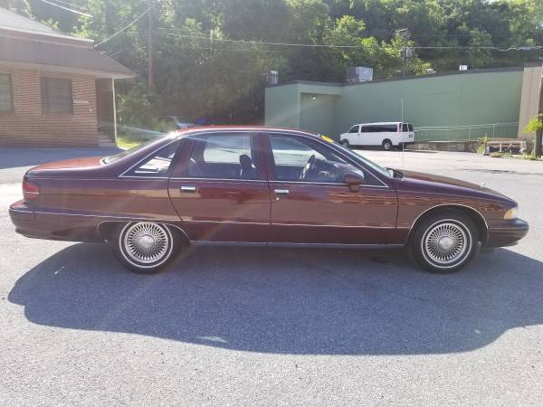 1992 Chevy Caprice Classic LTZ ONLY 63K LIKE NEW for sale in HARRISBURG, PA – photo 7