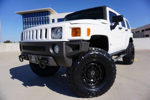 2006 HUMMER H3 Lifted Mods Custom Interior STUNNING - cars & for sale in Austin, TX – photo 3