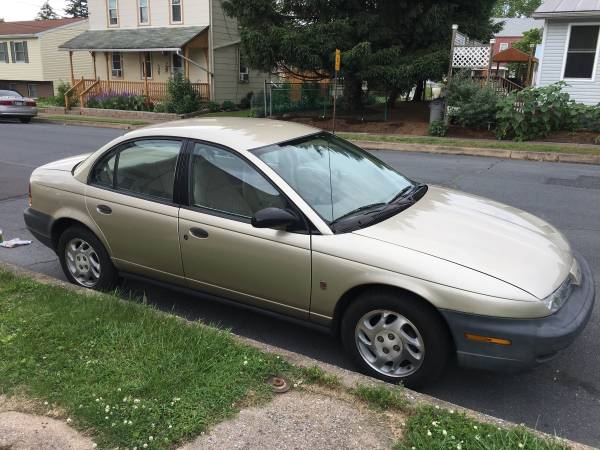 One owner 1996 Saturn SL1 38,000 Orig Miles ! Pa Insp 6/20 for sale in Coal Township, PA – photo 3