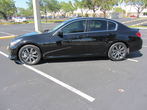 2013 Infiniti G37 S only 27K miles - cars & trucks - by dealer -... for sale in Hollywood, FL – photo 3