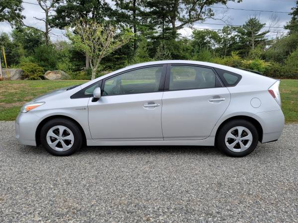 2012 Toyota Prius Hybrid II - cars & trucks - by dealer - vehicle... for sale in Exeter, RI – photo 3