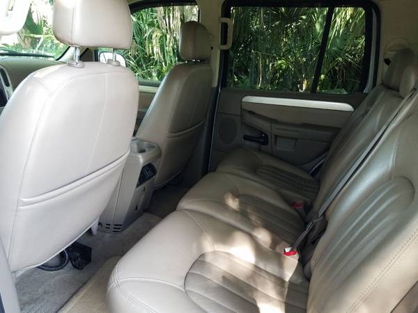 2005 Mercury Mountaineer with 3rd Row Seating for sale in Punta Gorda, FL – photo 11