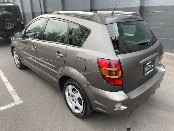 2005 Pontiac Vibe Base Fwd 4dr Wagon - - by dealer for sale in Lynnwood, WA – photo 3