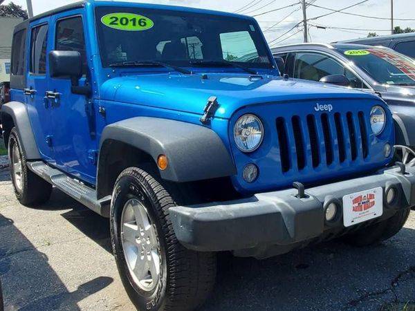 2016 Jeep Wrangler Unlimited Sport 4x4 4dr SUV EVERYONE IS APPROVED! ㉂ for sale in Salem, MA – photo 3