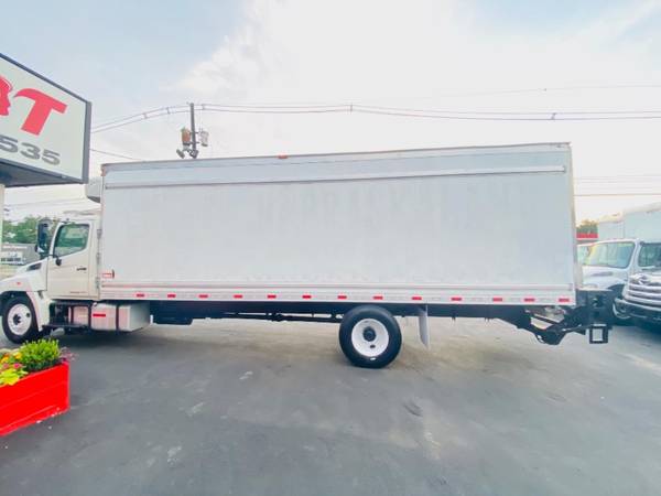 2014 HINO 338 26 FEET REEFER + LIFT GATE **NJTRUCKSPOT**NEGOTIABLE -... for sale in South Amboy, NY – photo 7