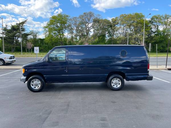 2002 Ford E2 50 Econoline extended cargo van heavy duty V-8 Engine for sale in Rockville Centre, NY – photo 5