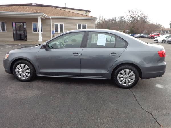 ****2013 VW JETTA MANUAL TRANS-93,000 MILES-NEW TIRES an BRAKES-NICE... for sale in East Windsor, CT – photo 4