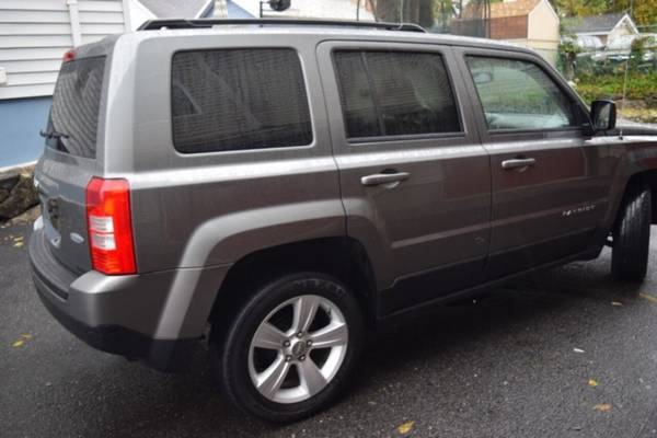 *2012* *Jeep* *Patriot* *Latitude 4dr SUV* - cars & trucks - by... for sale in Paterson, MD – photo 20