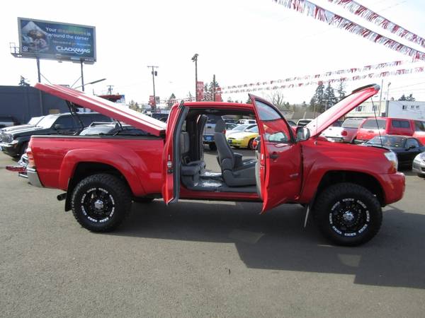 2007 Toyota Tacoma 4X4 Access V6 BRIGHT RED 164K SUPER SHARP MUST for sale in Milwaukie, OR – photo 24
