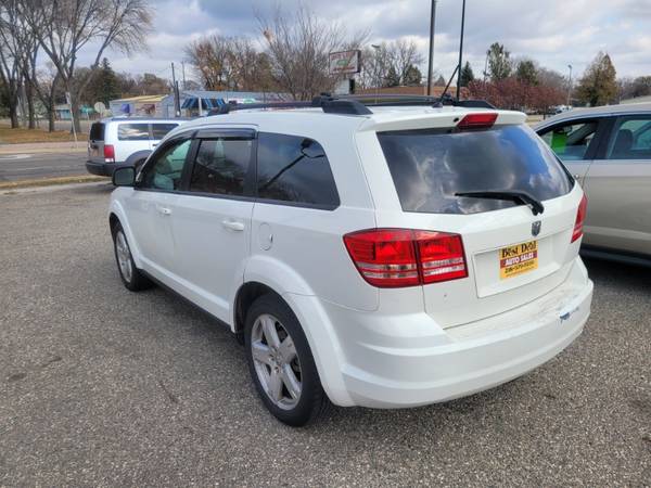 2009 Dodge Journey SE - cars & trucks - by dealer - vehicle... for sale in Moorhead, ND – photo 5