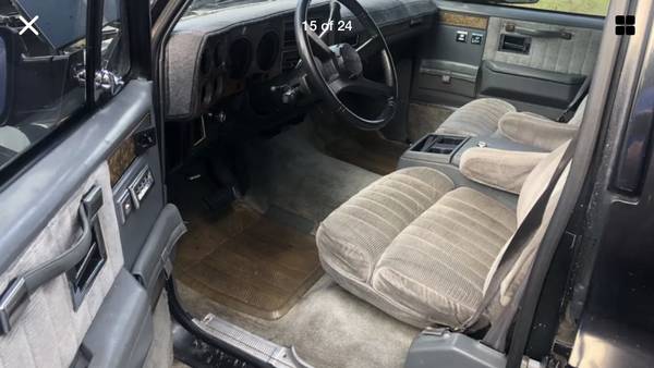 1991 Chevrolet Suburban for sale in Houston, TX – photo 6
