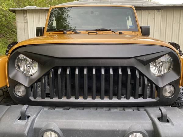 2014 Jeep Wrangler Unlimited Sahara Sport Utility 4D for sale in Commerce, MO – photo 16