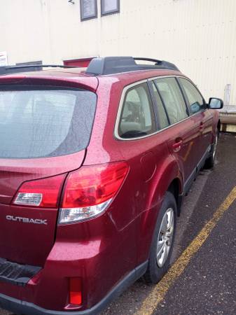 2011 Subaru Outback 2011 for sale in Saint Paul, MN – photo 3