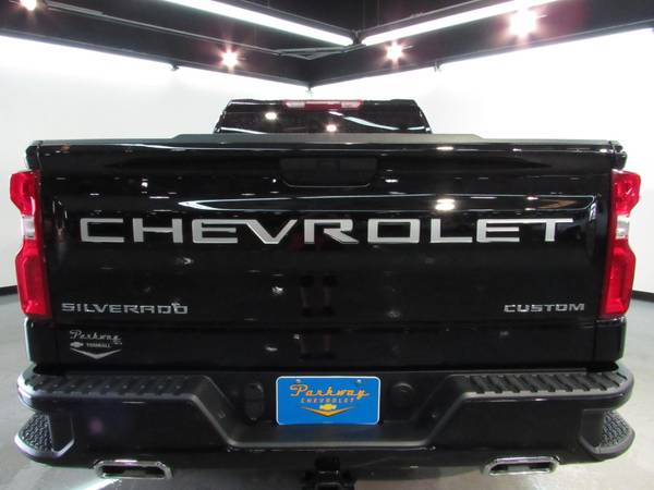 2019 Chevy Chevrolet Silverado 1500 Custom pickup Black for sale in Tomball, TX – photo 23