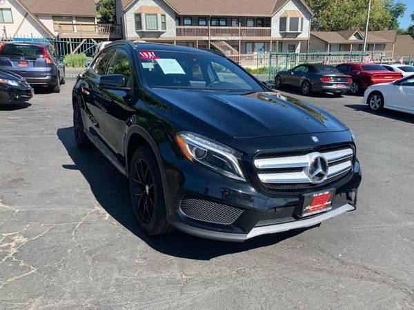 2016 Mercedes-Benz GLA 250 4MATIC*AWD*Panoramic Roof*Low Miles* for sale in Fair Oaks, NV – photo 4