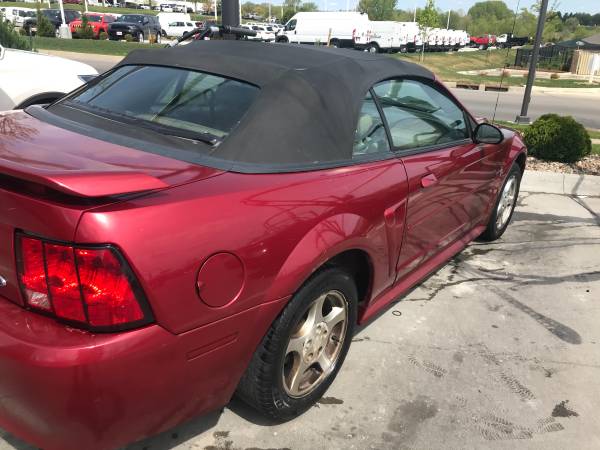 2003 Ford Mustang convertible for sale in URBANDALE, IA – photo 3