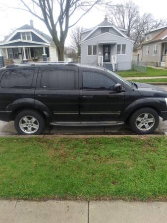 ! 2006 Dodge Durango limited! 2, 600o b o - - by for sale in milwaukee, WI – photo 2