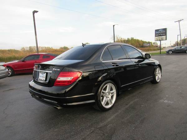 2013 Mercedes-Benz C-Class C 300 4MATIC for sale in Grayslake, IL – photo 8