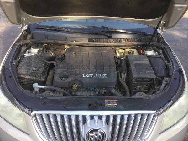 Buick LaCrosse XLNT COND for sale in Newbury Park, CA – photo 10