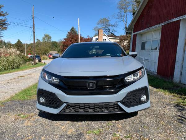 2017 Honda Civic hatchback ex for sale in Rochester, PA – photo 4