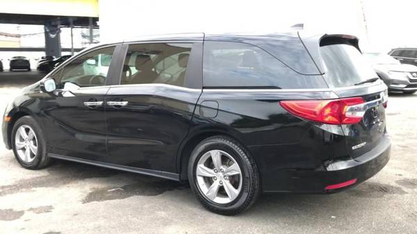 2018 Honda Odyssey EX-L Minivan - cars & trucks - by dealer -... for sale in Richmond Hill, NY – photo 5