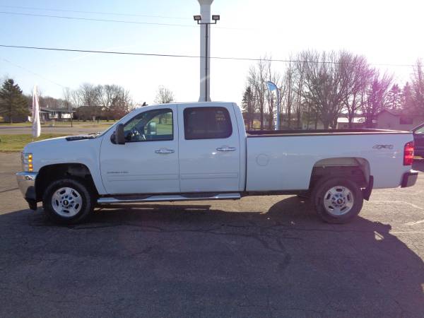 2013 Chevrolet Silverado 2500HD CREW 4X4 RUST FREE SOUTHERN - cars &... for sale in Loyal, WI – photo 2