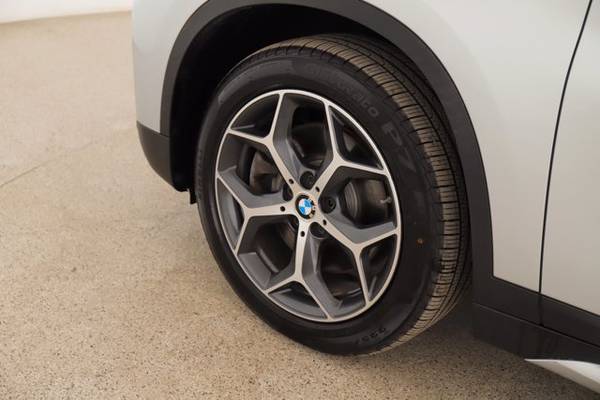 2018 BMW X1 xDrive28i AWD All Wheel Drive SKU: J5F90815 - cars & for sale in Naperville, IL – photo 23