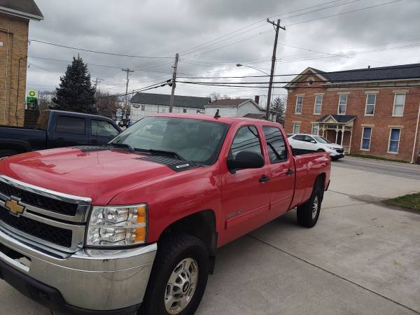 2011 Chev Silverado 2500 LT Crew Cab 8 Bed 6 Liter Gas 4x4 184K for sale in Fairfield, OH – photo 12