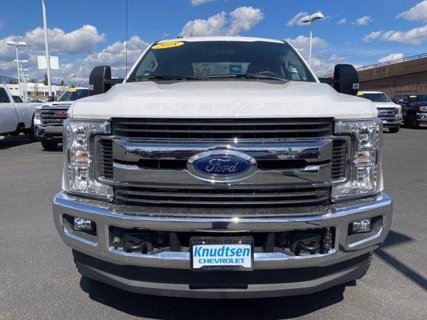 2018 Ford Super Duty F250 SRW XLT pickup White - - by for sale in Post Falls, MT – photo 2