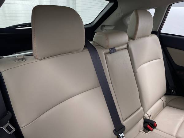 2016 Subaru Crosstrek 2.0i Limited Sport Utility 4D hatchback Red -... for sale in Green Bay, WI – photo 18