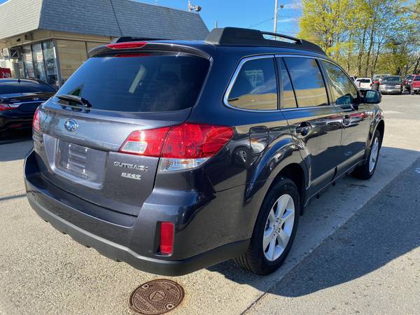 2013 Subaru Outback 2 5i Premium 132, 076 Miles One Owner for sale in Peabody, MA – photo 3