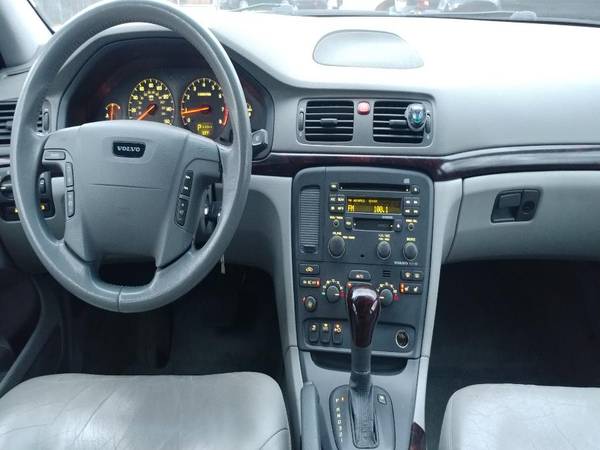 2002 Volvo S80 116k Miles Mattsautomall - - by for sale in Chicopee, MA – photo 7