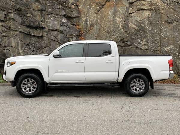 2016 Toyota Tacoma SR5 - cars & trucks - by dealer - vehicle... for sale in Tyngsboro, MA – photo 9