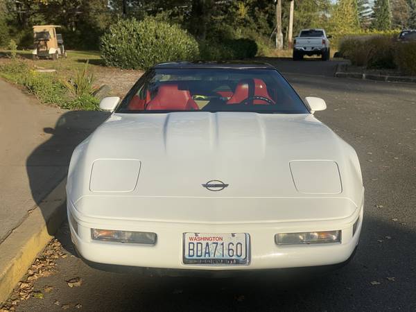 1995 Corvette Coupe W/dual Roof panels low miles White/Red Must See... for sale in PUYALLUP, WA – photo 4
