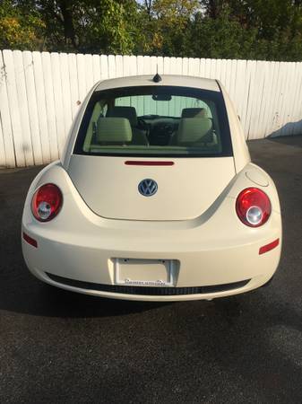 2008 Volkswagon Beetle SE Automatic 2.5 Liter 92,000 Miles - cars &... for sale in Watertown, NY – photo 17