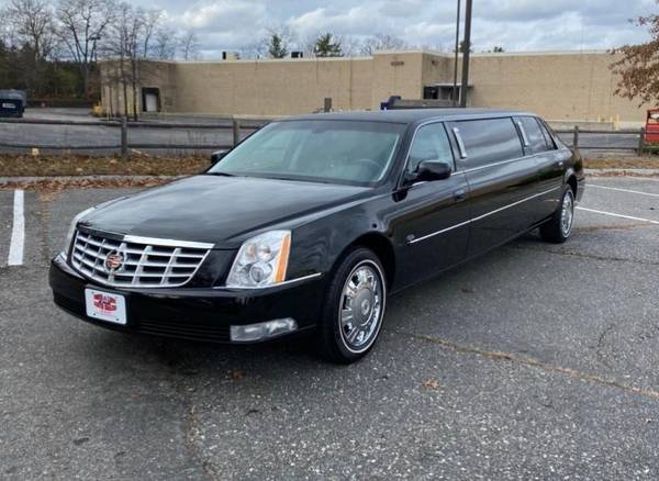 2011 Cadillac DTS Pro Coachbuilder Limo 4dr Sedan EVERYONE IS... for sale in Salem, NH – photo 5