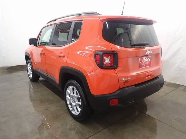 2019 Jeep Renegade Latitude - - by dealer - vehicle for sale in Perham, MN – photo 19