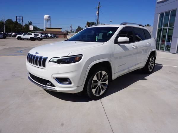 2019 Jeep Cherokee Overland FWD - cars & trucks - by dealer -... for sale in Plaquemine, LA – photo 3