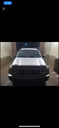 2005 jeep liberty for sale for sale in Vandalia, OH – photo 5
