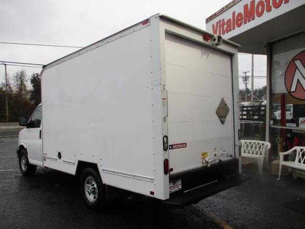 2014 Chevrolet Express Commercial Cutaway 14 FOOT CUT AWAY, SIDE... for sale in south amboy, WV – photo 3