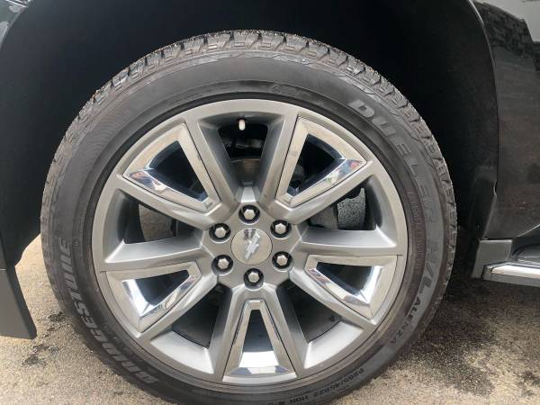 2015 CHEVY SUBURBAN LTZ BLACK 22" WHEELS 1 OWNER FULLY SERVICED! for sale in Kingston, MA – photo 10