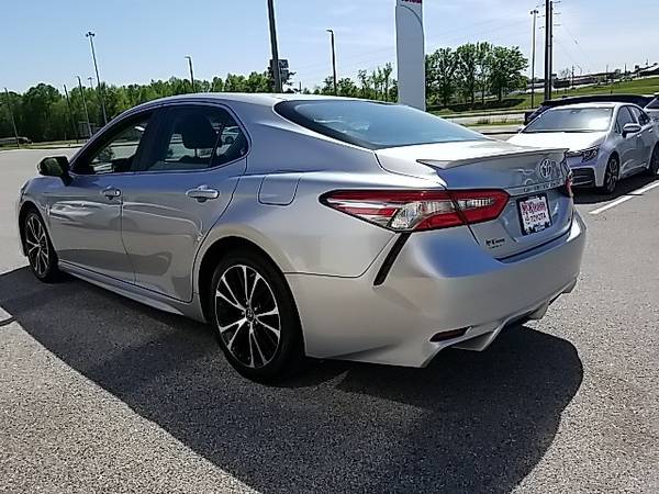 2018 Toyota Camry SE - - by dealer - vehicle for sale in Clanton, AL – photo 9