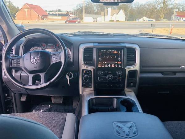 2017 Ram 1500 Crew Cab - - by dealer - vehicle for sale in Clarksville, TN – photo 23