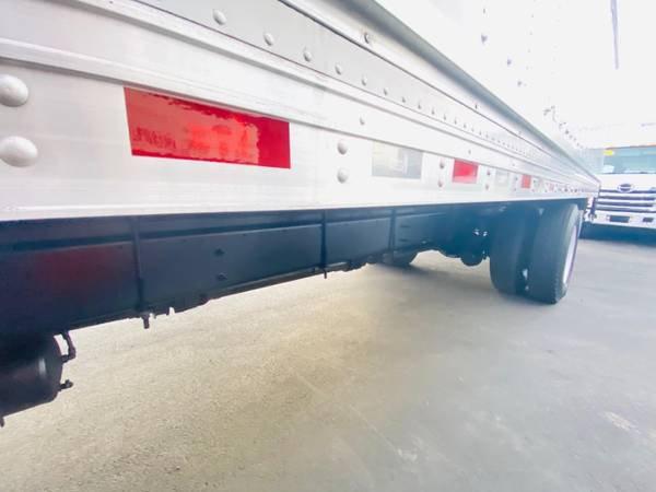 2014 HINO 338 26 FEET REEFER + LIFT GATE **NJTRUCKSPOT**NEGOTIABLE -... for sale in South Amboy, NY – photo 24