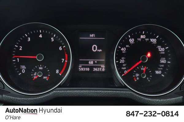 2017 Volkswagen Passat R-Line w/Comfort Pkg SKU:HC066611 Sedan -... for sale in Des Plaines, IL – photo 12