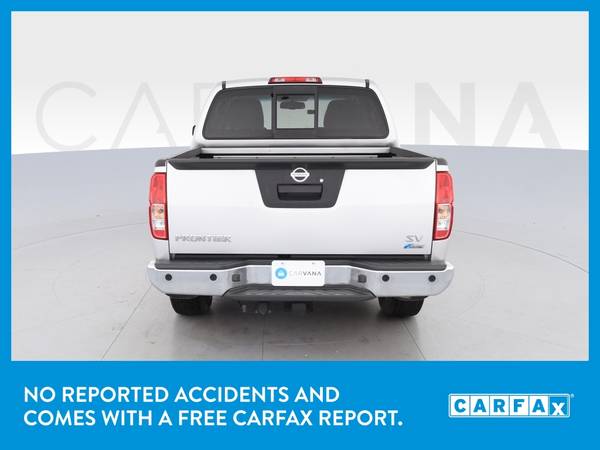 2018 Nissan Frontier Crew Cab SV Pickup 4D 5 ft pickup Silver for sale in Santa Fe, NM – photo 7
