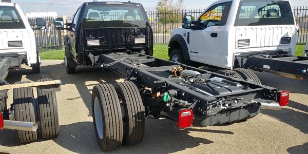 2020 FORD F550 CAB & CHASSIS FOR BOX TOW RV FLATBED DUMP - cars & for sale in Los Angeles, CA – photo 3