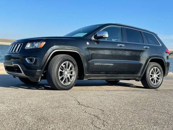2014 Jeep Grand Cherokee - Financing Available! - cars & trucks - by... for sale in Junction City, NE – photo 16