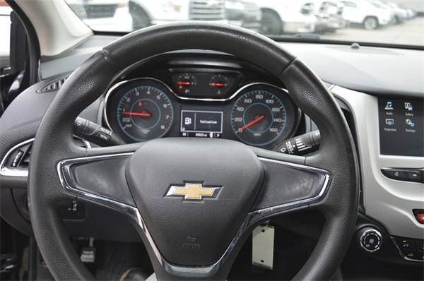 2018 Chevrolet Chevy Cruze LS - cars & trucks - by dealer - vehicle... for sale in Chicago, IL – photo 17
