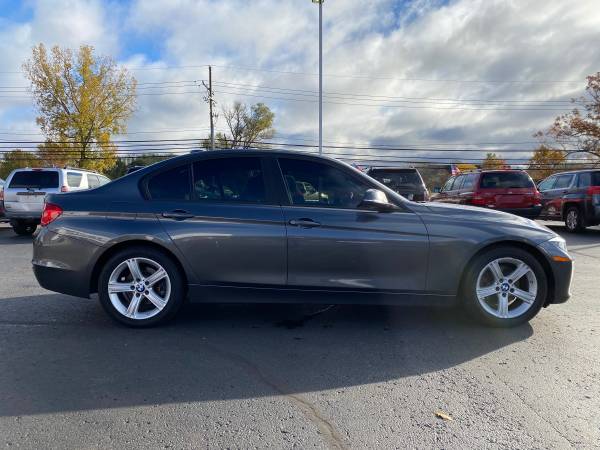 Luxurious! 2013 BMW 320i! Guaranteed Finance! - cars & trucks - by... for sale in Ortonville, MI – photo 6